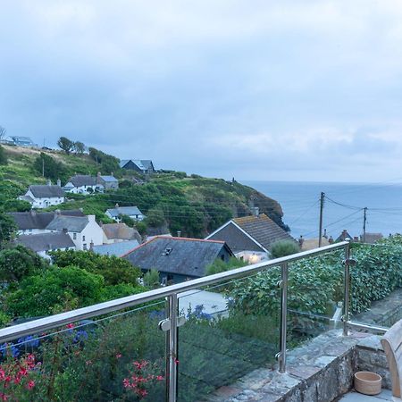 Spinnaker Cadgwith Holiday Home Dış mekan fotoğraf